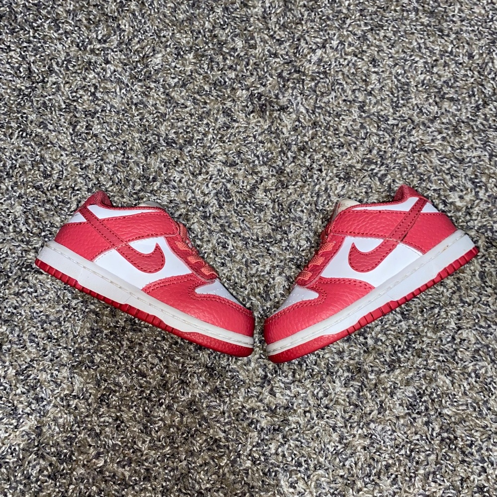 Archeo pink dunk low